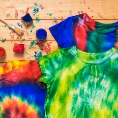 Ζωγραφίστε στο Ύφασμα με Tie Dye